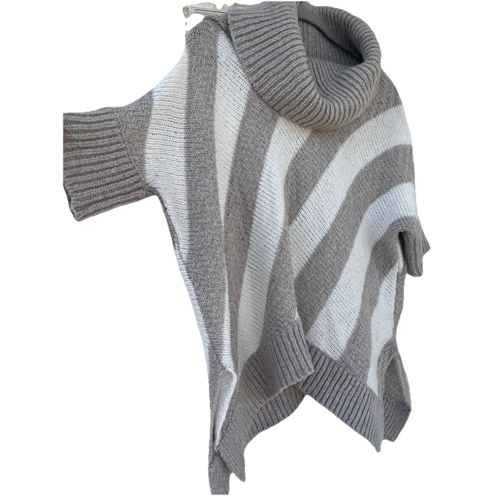 Old Navy Wool Blend Striped Cowl Neck Sweater Poncho size M/L | Cozy Knit - Picture 16 of 16